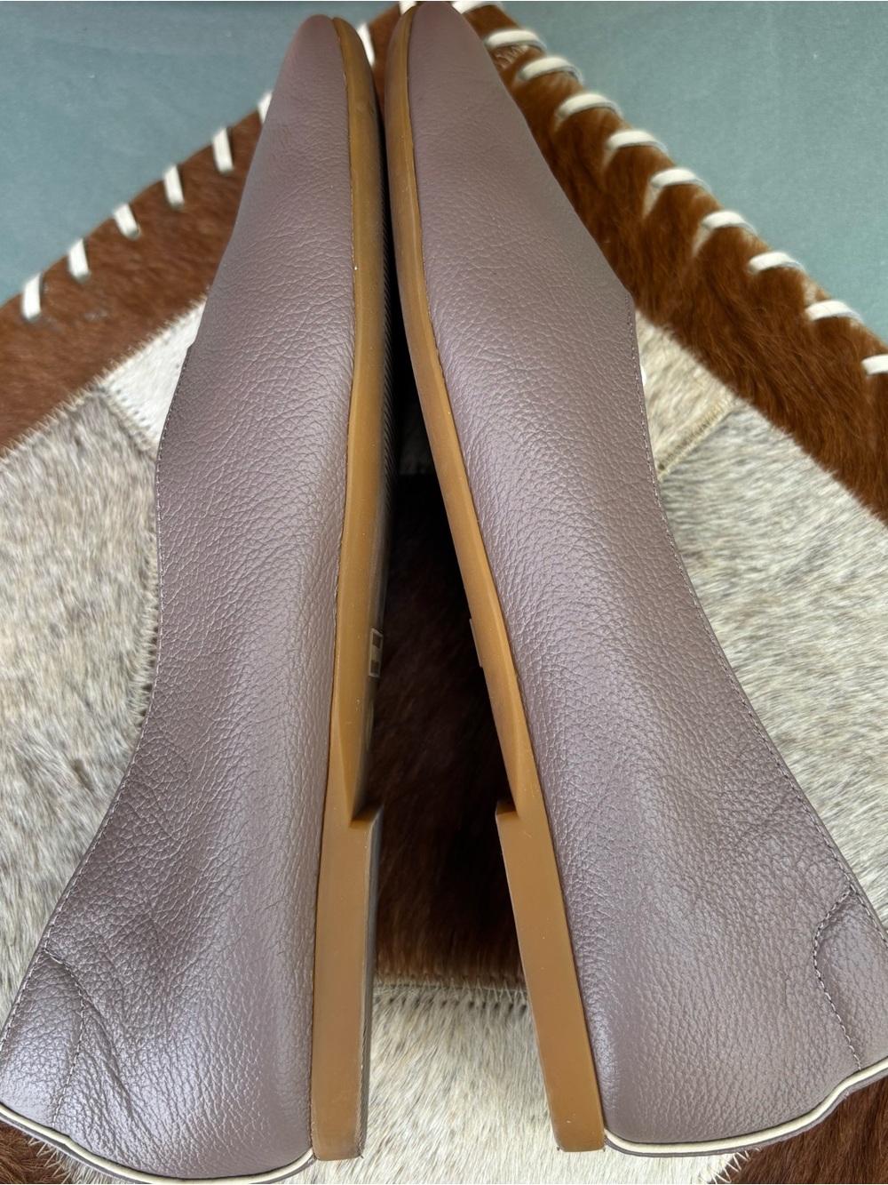 Everlane Day Glove Leather Flat in Leather - Picture 4 of 9